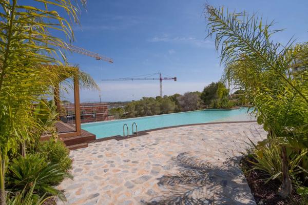 Piso en avenida de las Colinas