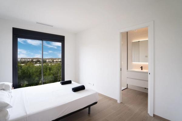 Piso en avenida de las Colinas