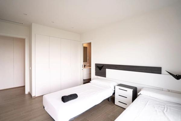 Piso en avenida de las Colinas