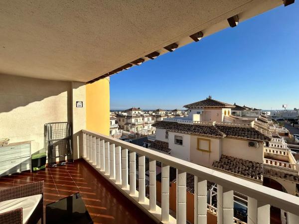 Ático en calle Cabo de Gata, 10