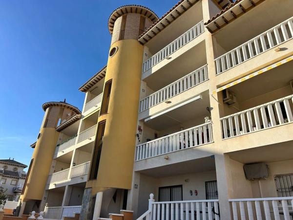 Ático en calle Cabo de Gata, 10