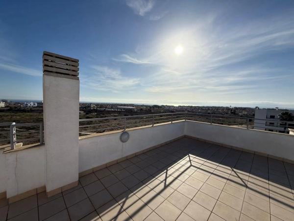 Ático en calle Cabo Turiñan