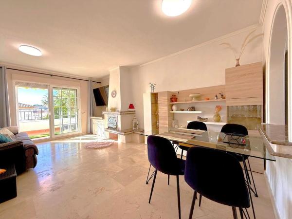 Chalet en Barrio Lomas de Cabo Roig-Los Dolses