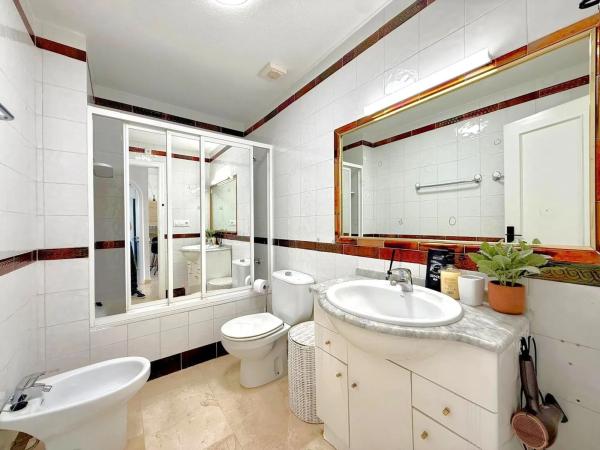 Chalet en Barrio Lomas de Cabo Roig-Los Dolses