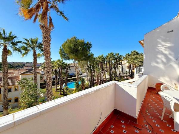Chalet en Barrio Lomas de Cabo Roig-Los Dolses