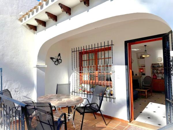 Chalet en Barrio Lomas de Cabo Roig-Los Dolses
