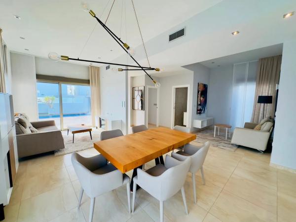 Casa independiente en calle Abubilla