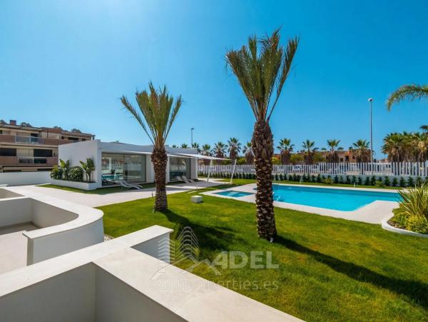 Piso en calle Cabo Estaca de Bares