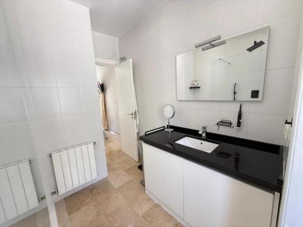 Casa independiente en avenida Aragon