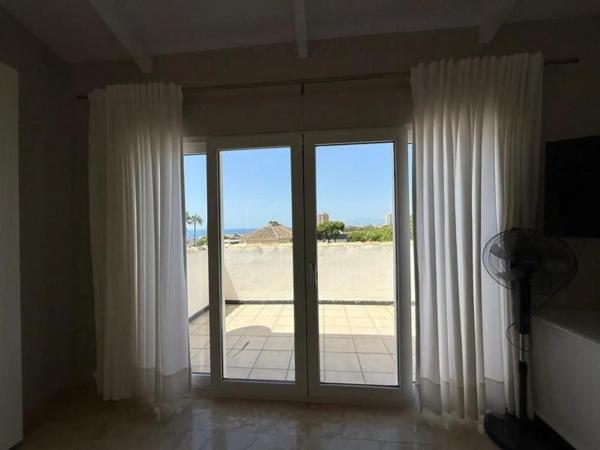 Casa independiente en avenida Aragon