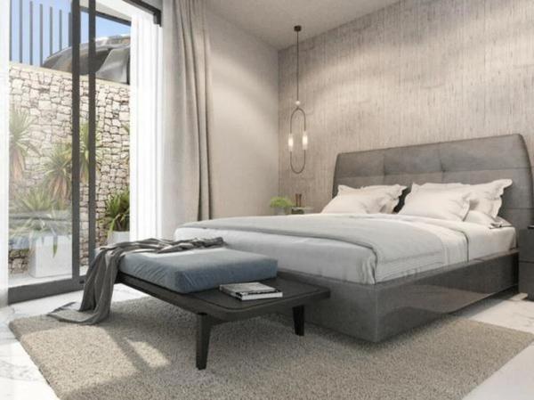 Casa independiente en calle Pavo Real