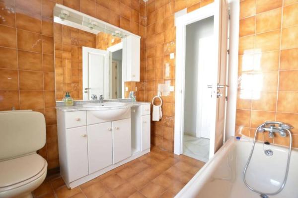 Casa independiente en avenida las golondrinas