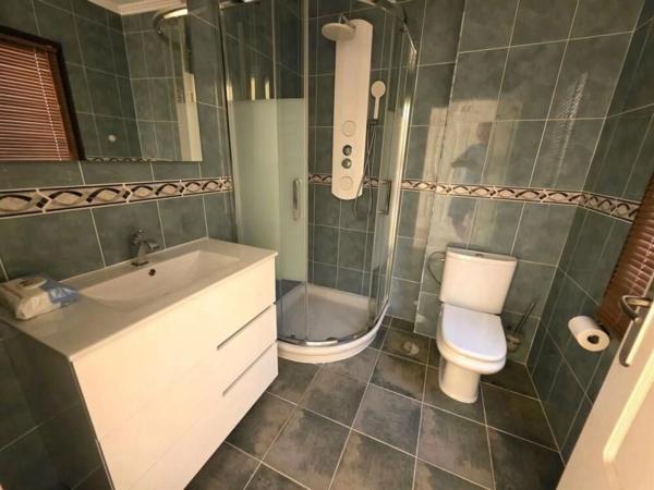 Casa independiente en camino Vial