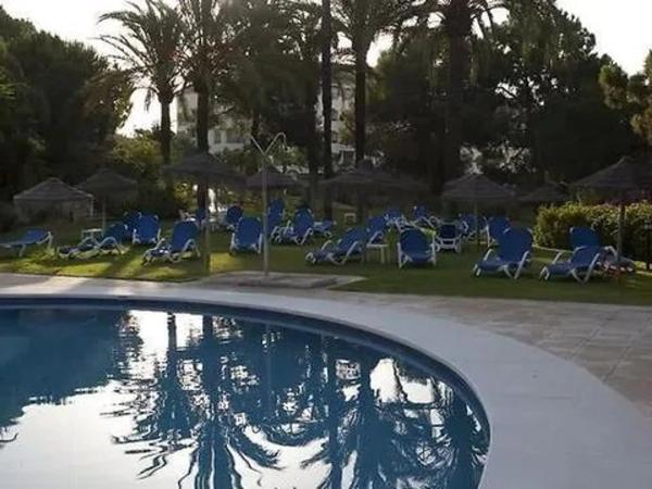 Estudio en avenida Marbella Arbolada, 2