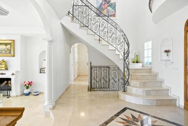 Casa independiente en Urbanización Calle Ciudad de los Periodistas