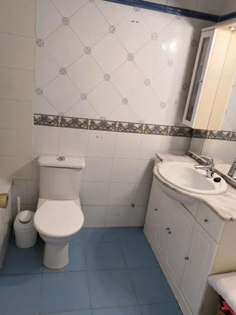 Chalet pareado en calle Pinsapo