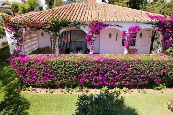 Finca rústica en Urbanización Marbesa