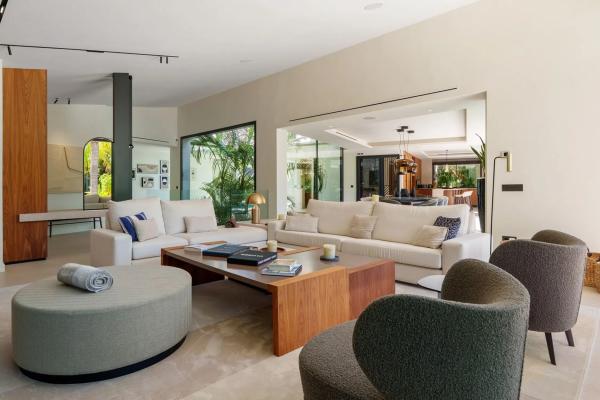 Casa independiente en avenida 5, 291 -63