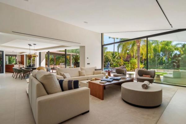 Casa independiente en avenida 5, 291 -63