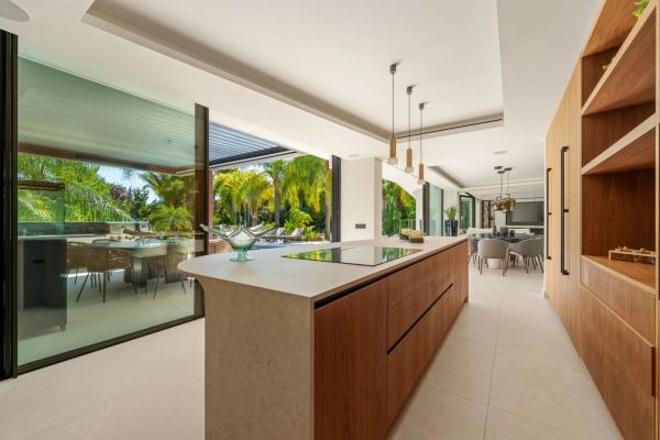 Casa independiente en avenida 5, 291 -63