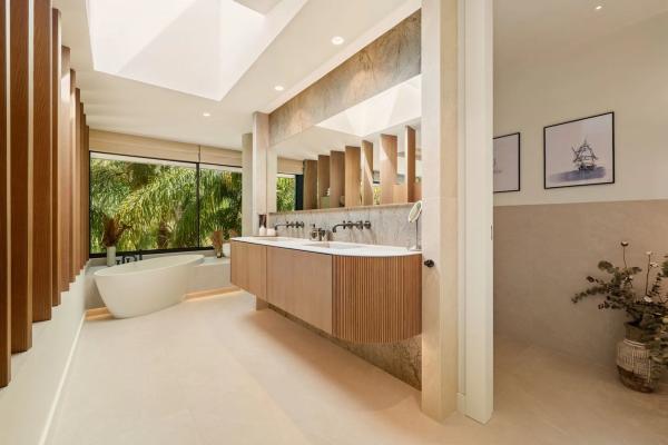 Casa independiente en avenida 5, 291 -63