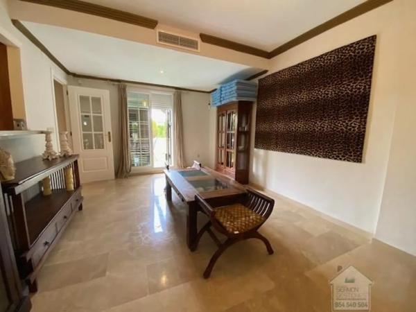 Dúplex en Barrio Romana Playa