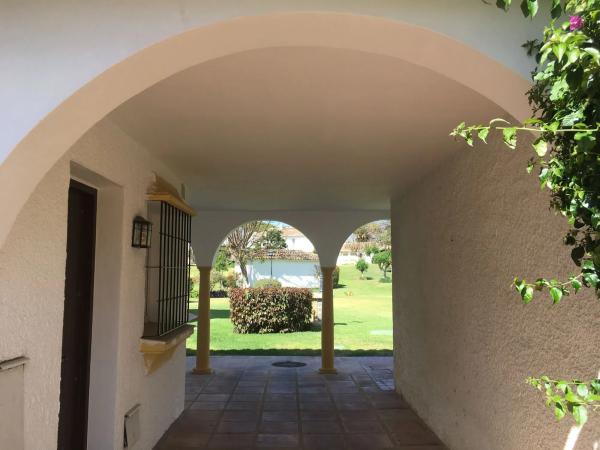 Chalet adosado en calle Joaquín Rodrigo, 27