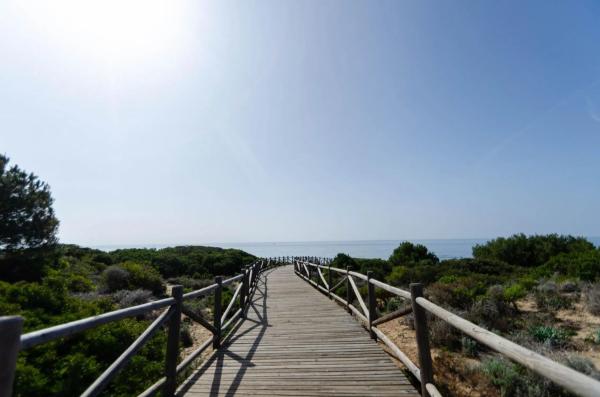 Piso en Barrio Cabopino-Artola