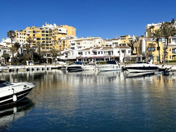 Estudio en Puerto de Cabopino