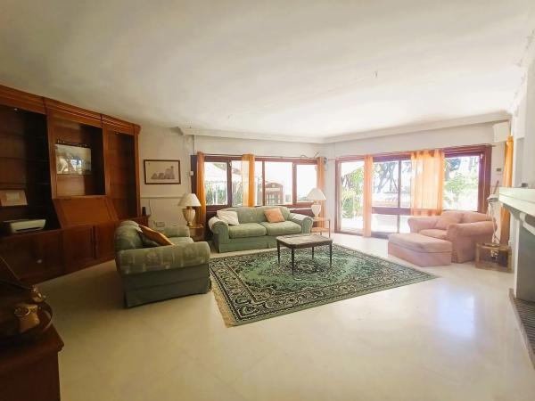 Casa independiente en calle de la Playa