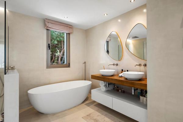 Casa independiente en Urbanización Hacienda las Chapas, 145 a