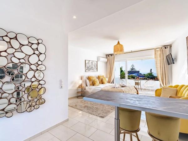 Estudio en calle de Las Golondrinas, 30 -24