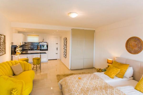 Estudio en Barrio Marbesa