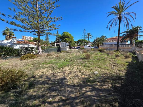 Casa independiente en calle Tenerife s/n