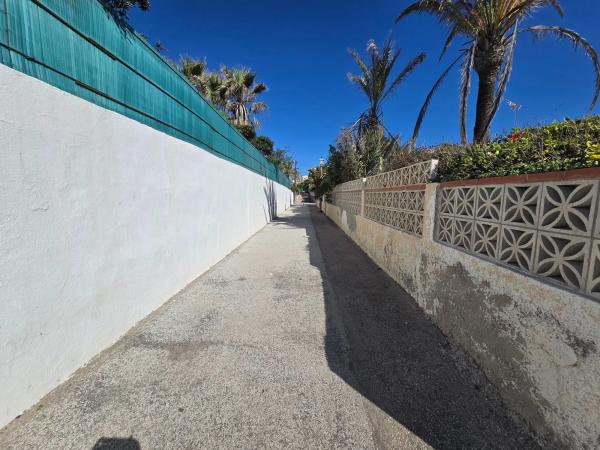 Casa independiente en calle Tenerife s/n