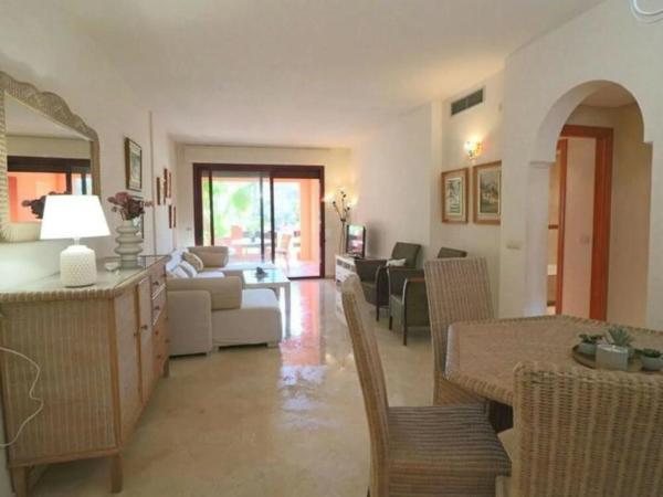 Piso en avenida del Rosario