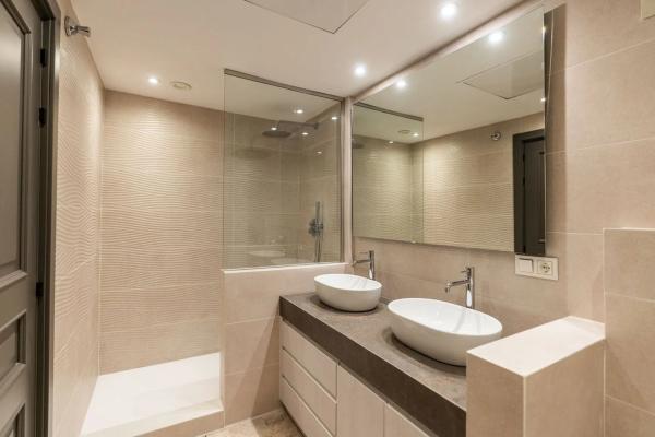 Dúplex en carretera de Cádiz