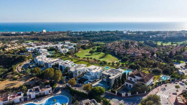 Dúplex en carretera de Cádiz