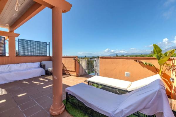 Ático en calle la Hacienda, 6