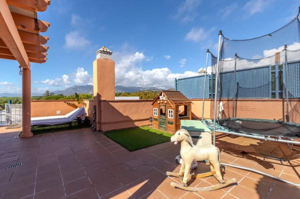 Ático en calle la Hacienda, 6