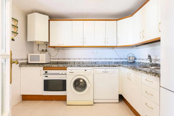 Ático en Av Cervantes-playas Arenal, 2