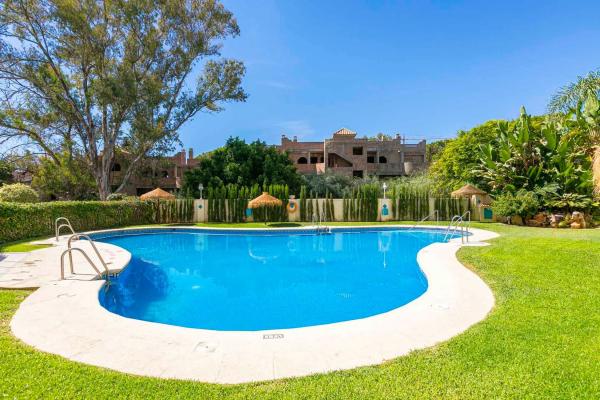 Ático en Av Cervantes-playas Arenal, 2