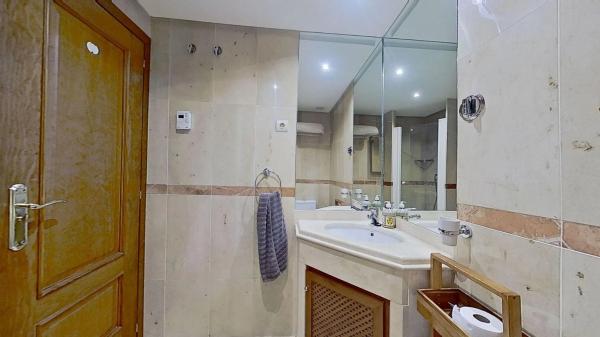 Ático en Barrio Las Chapas-Alicate Playa