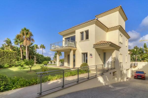 Casa independiente en Urbanización Costabella