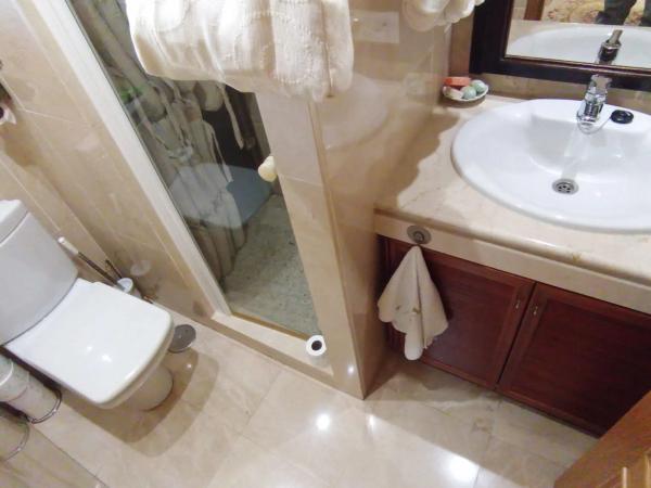 Chalet pareado en Urbanizacion Santa Clara Golf