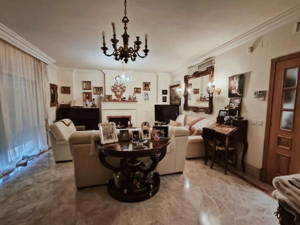 Chalet pareado en Urbanizacion Santa Clara Golf