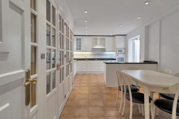 Piso en calle Caballeros