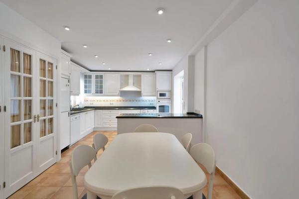 Piso en calle Caballeros