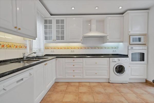 Piso en calle Caballeros