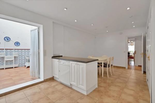 Piso en calle Caballeros